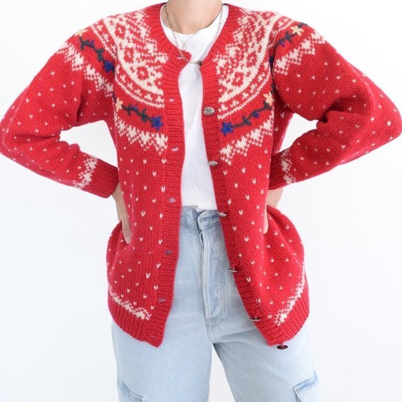 Vintage 80s Eddie Bauer Red with Winter Design 100% Wool Button Up Cardigan Smal - Picture 2 of 15